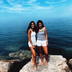 Meet your Posher, Talia